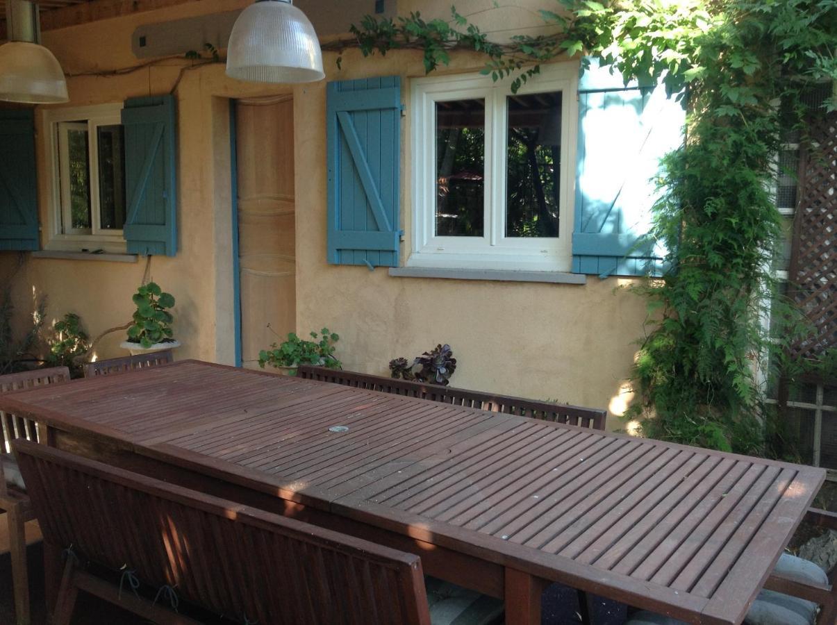 A L'Ombre Du Cedre Hotel Hyeres Exterior photo